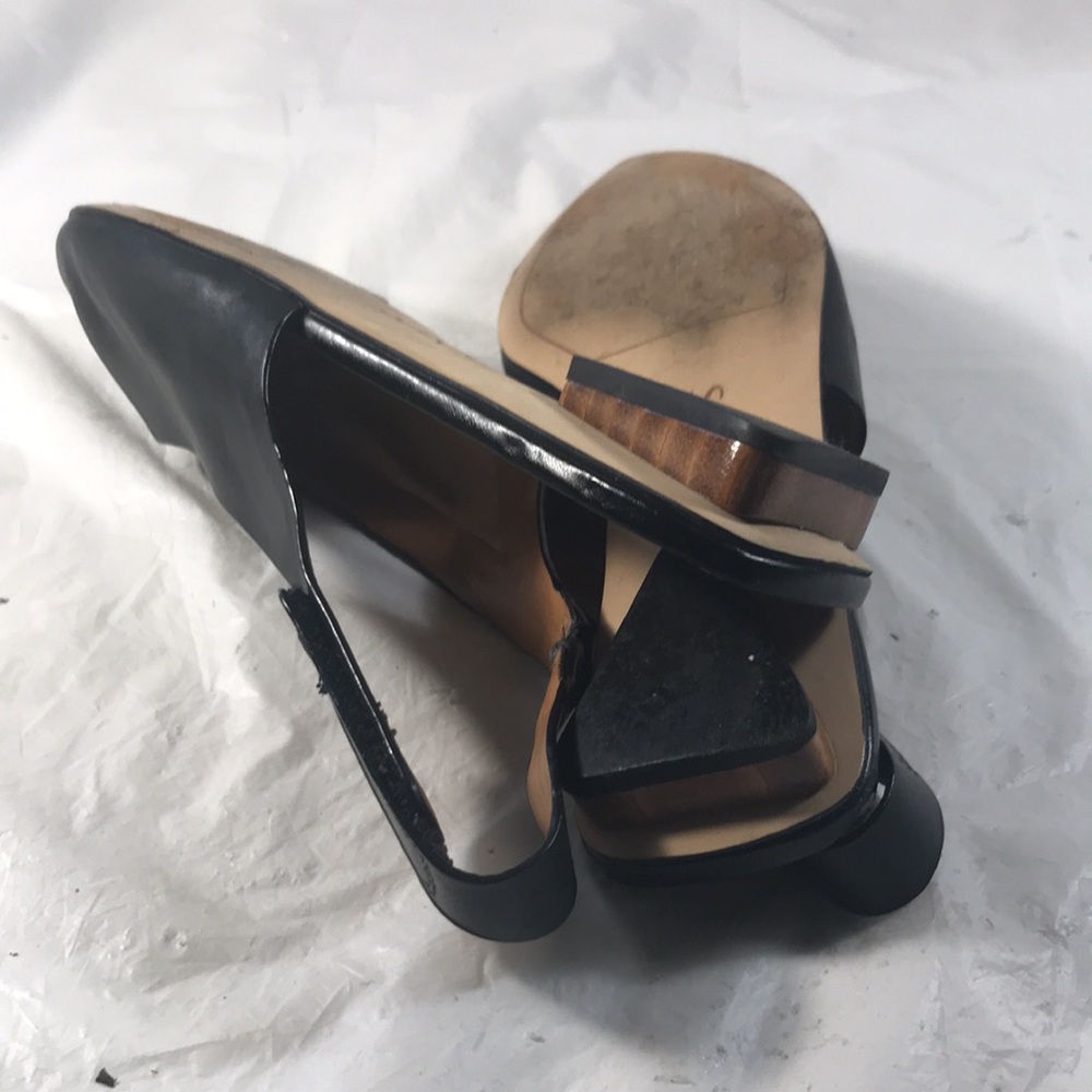 Sarto Women’s Elegant Black Leather Pointy Toe Triangular Heel Slingback Flats - Picture 7 of 8